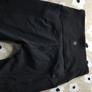 SOLD* Lululemon black leggings